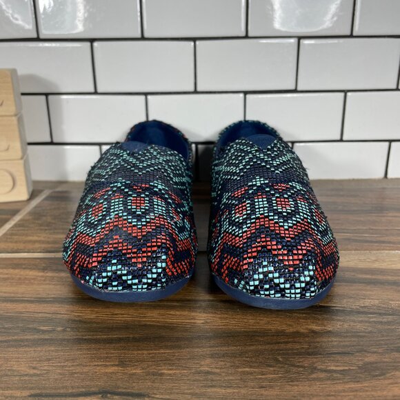 Skechers BOBS Womens Size 8.5 Shoes Navy Multicolor Aztec Print Slip On Flat - Picture 2 of 12